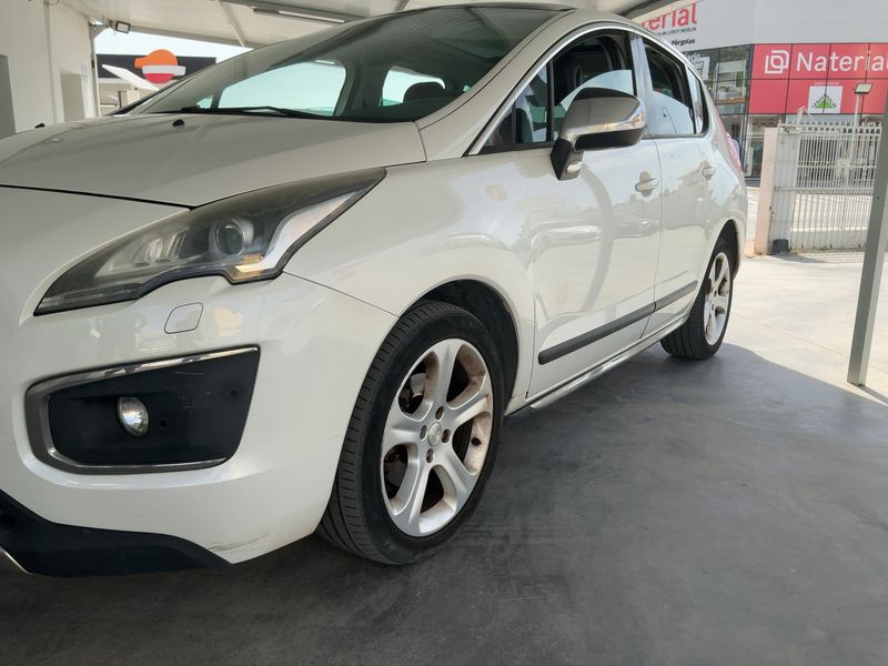 Peugeot 3008 2.0 HDi Féline 2014 – снимка 2