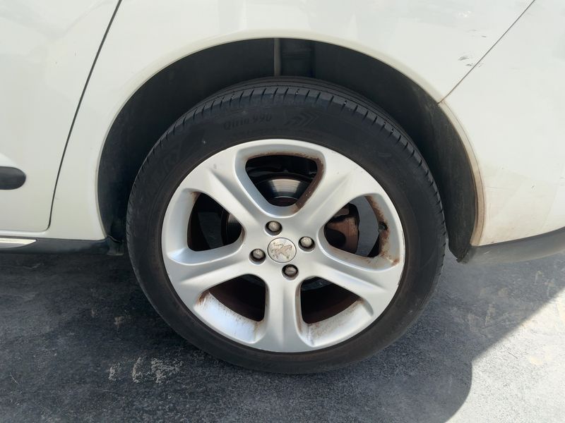 Peugeot 3008 2.0 HDi Féline 2014 – снимка 5