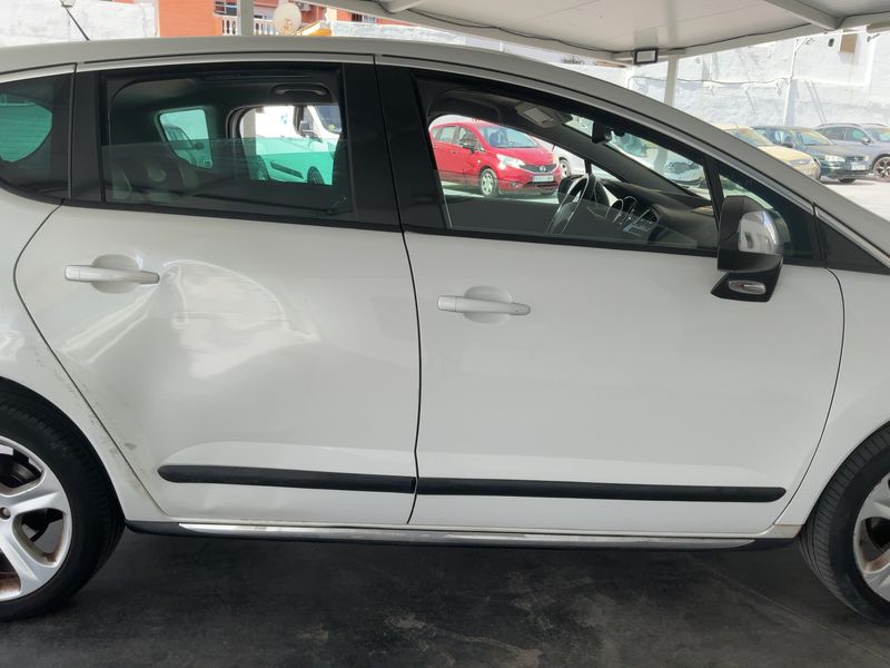 Peugeot 3008 2.0 HDi Féline 2014 – снимка 10