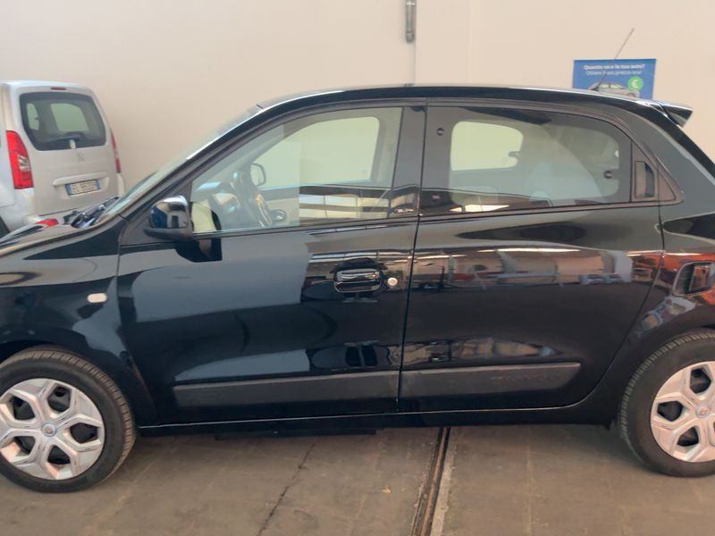 Renault Twingo electric drive 60 kW Zen Electric 2021 – снимка 4