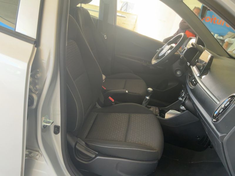 Kia Picanto 1.2 GT Line 2023 – снимка 16