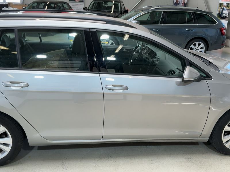Volkswagen Golf VII 1.6 TDI Comfortline BlueMotion Tech 2019 – снимка 10