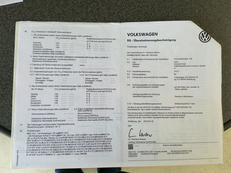 Volkswagen Golf VII 1.6 TDI Comfortline BlueMotion Tech 2019 – снимка 22