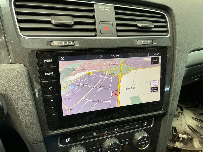 Volkswagen Golf VII 1.6 TDI Comfortline BlueMotion Tech 2019 – снимка 27