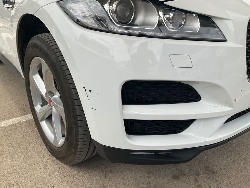 Jaguar F-Pace 20d Prestige AWD 2019 – снимка 27