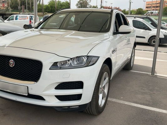 Jaguar F-Pace 20d Prestige AWD 2019 – снимка 2