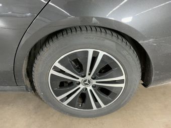 Mercedes-Benz E-Klasse E 200 d T Avantgarde 2022 – снимка 5