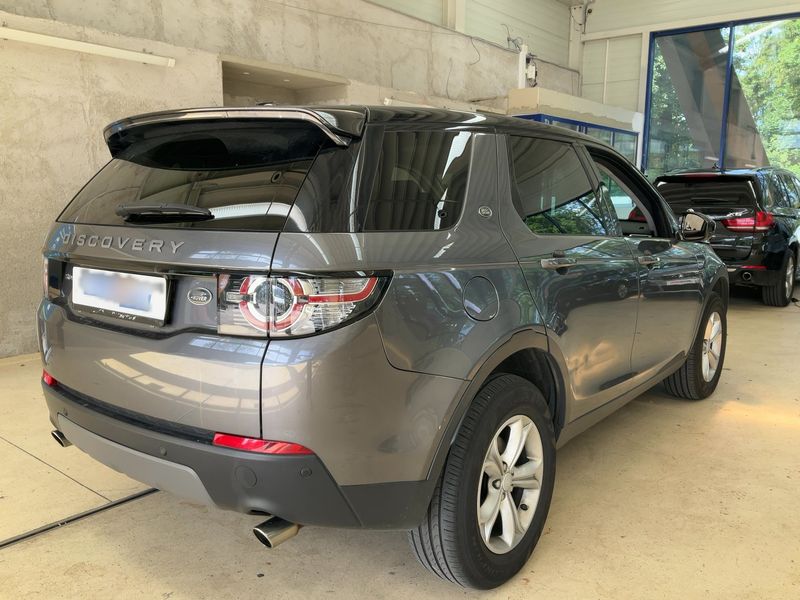 Land Rover Discovery Sport 2.0 Td4 SE AWD 2017 – снимка 8