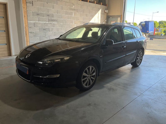 Renault Laguna 2.0 dCi BOSE Edition 2011 – снимка 1