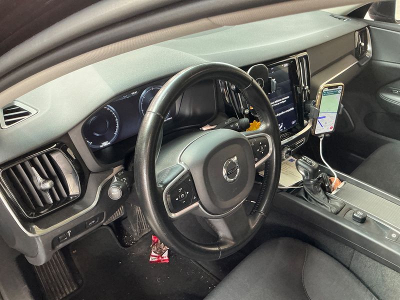 Volvo V60 2.0 D3 Business 2020 – снимка 22