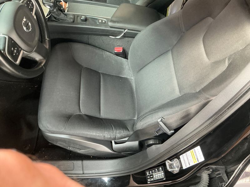 Volvo V60 2.0 D3 Business 2020 – снимка 21