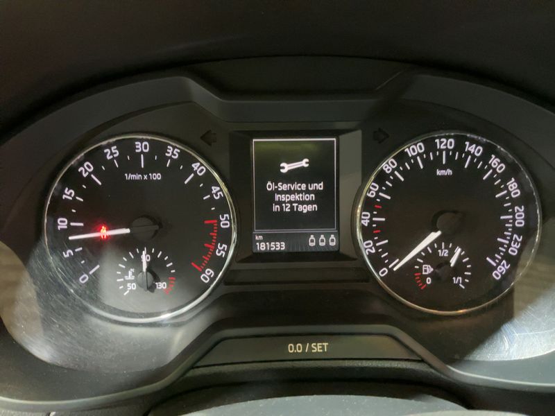 Skoda Octavia 1.6 TDI Style 2016 – снимка 18
