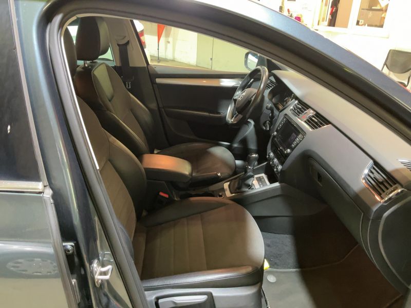 Skoda Octavia 1.6 TDI Style 2016 – снимка 16