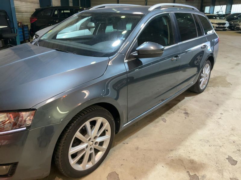 Skoda Octavia 1.6 TDI Style 2016 – снимка 2