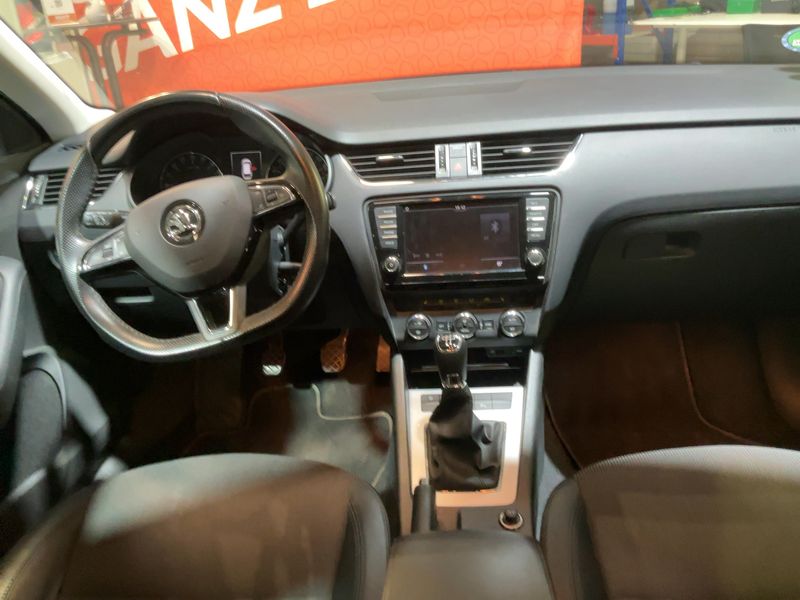 Skoda Octavia 1.6 TDI Style 2016 – снимка 17
