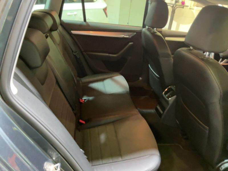 Skoda Octavia 1.6 TDI Style 2016 – снимка 19