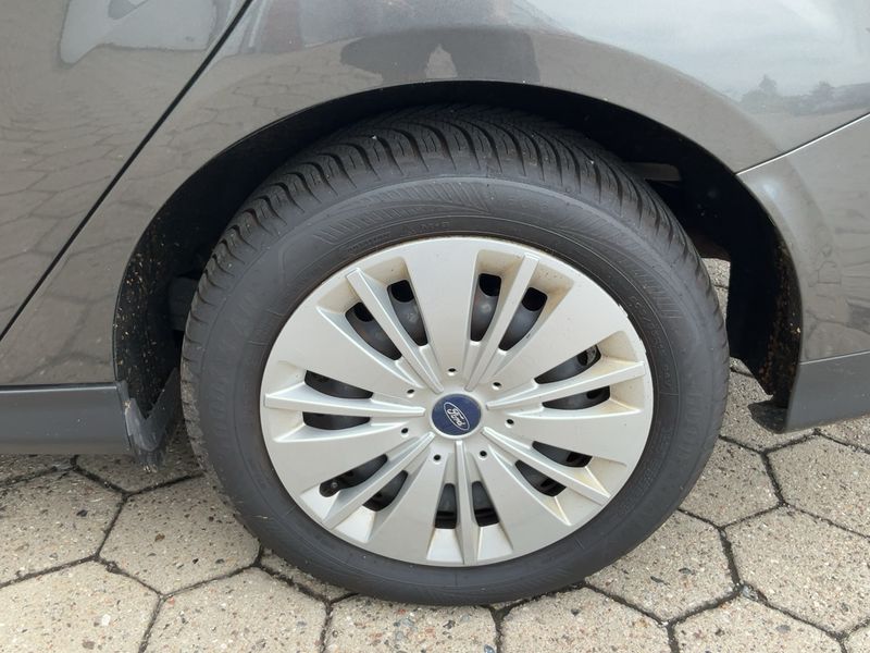 Ford Focus 1.0 EcoBoost Trend 2016 – снимка 5