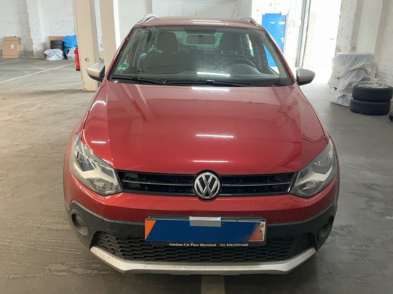 Volkswagen Polo 1.2 TSI CrossPolo BlueMotion Tech 2015 – снимка 14