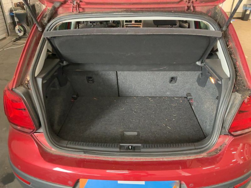 Volkswagen Polo 1.2 TSI CrossPolo BlueMotion Tech 2015 – снимка 15