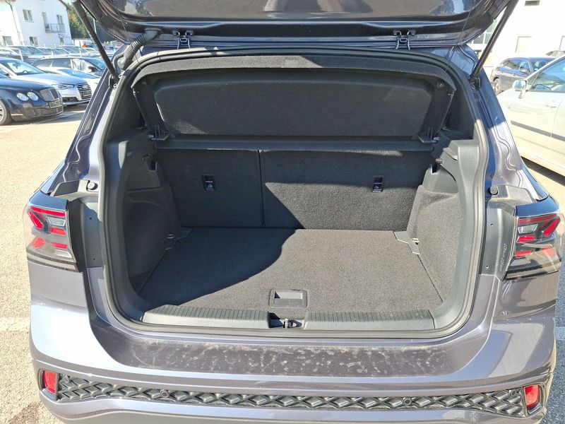 Volkswagen T-Cross 1.0 TSI R-Line 2025 – снимка 9