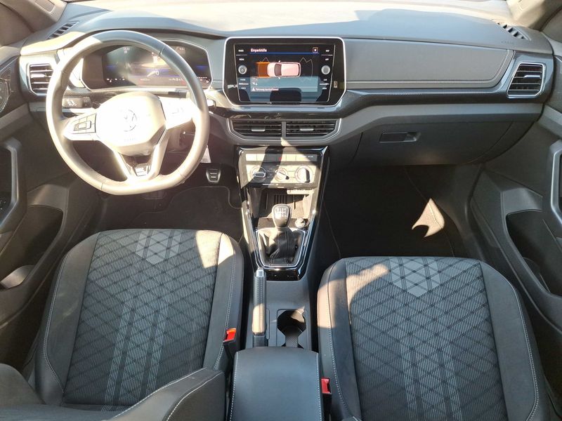 Volkswagen T-Cross 1.0 TSI R-Line 2025 – снимка 11