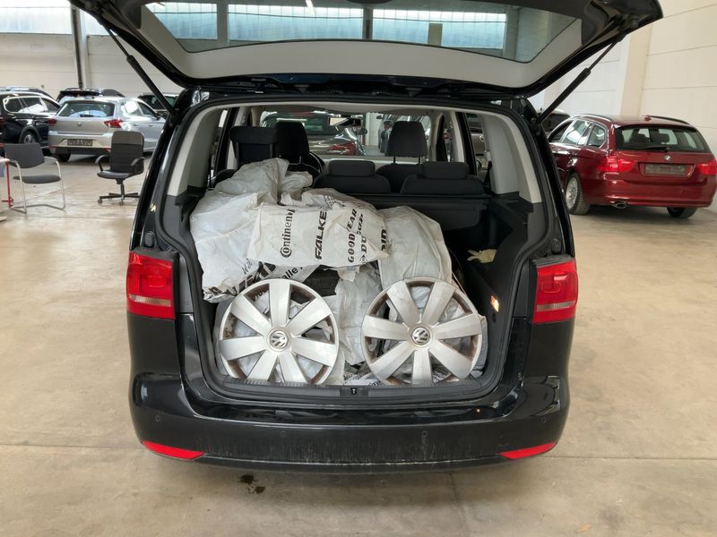 Volkswagen Touran 1.4 TSI Comfortline 2011 – снимка 16