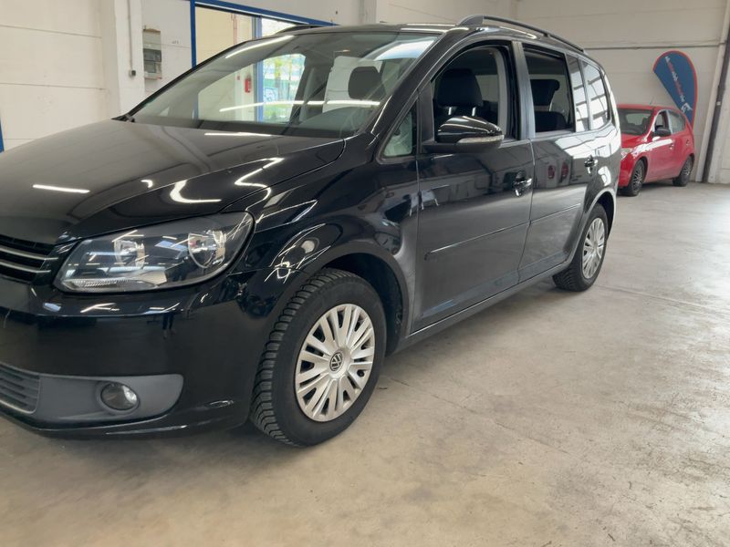 Volkswagen Touran 1.4 TSI Comfortline 2011 – снимка 2
