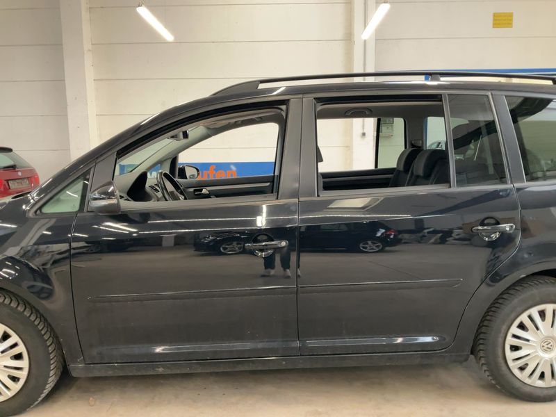 Volkswagen Touran 1.4 TSI Comfortline 2011 – снимка 4