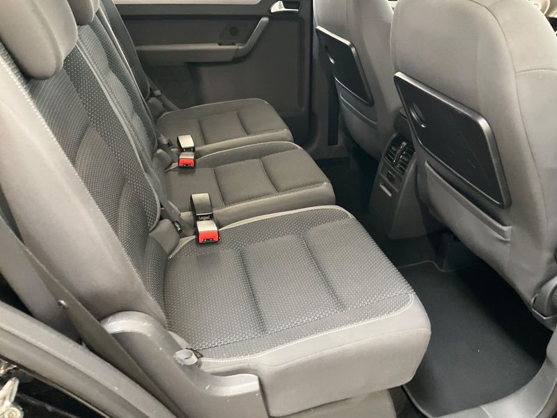 Volkswagen Touran 1.4 TSI Comfortline 2011 – снимка 36