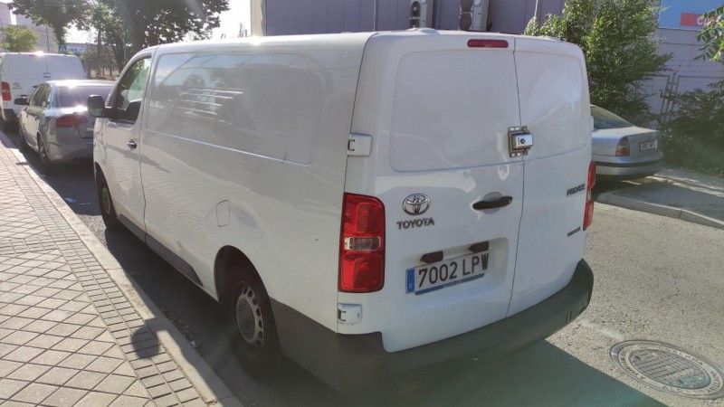 Toyota ProAce electric drive 100 kW Van L2 GX 2021 – снимка 3