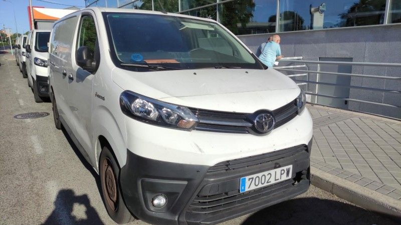 Toyota ProAce electric drive 100 kW Van L2 GX 2021 – снимка 8