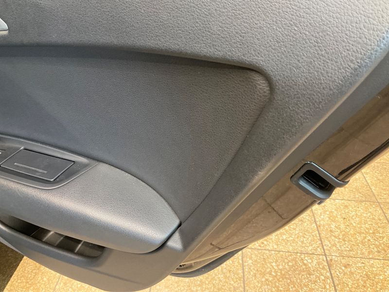 Audi A6 3.0 V6 TDI quattro 2012 – снимка 23