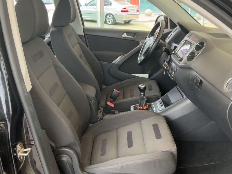 Volkswagen Tiguan 2.0 TDI Sport & Style 4Motion 2008 – снимка 16