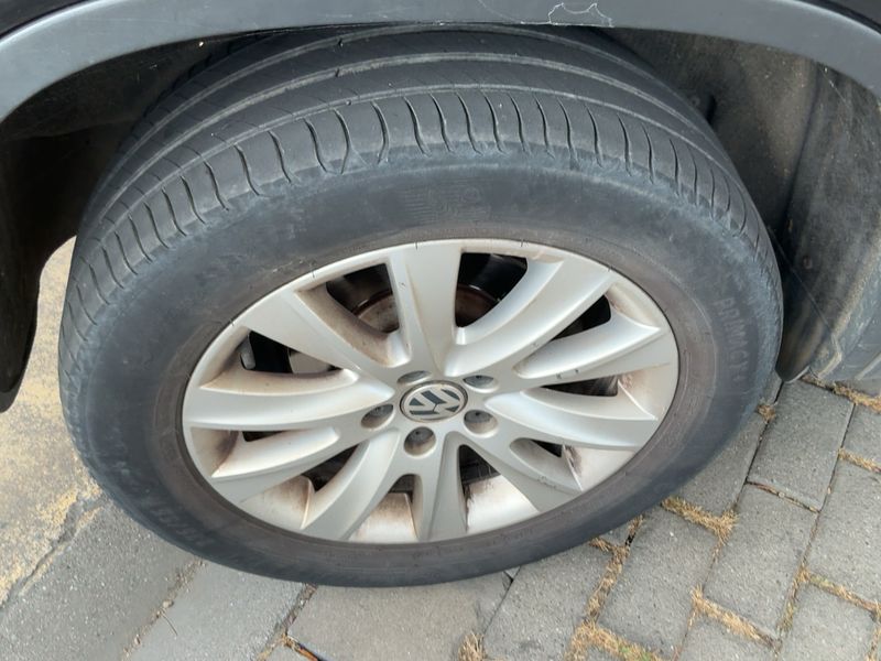 Volkswagen Tiguan 2.0 TDI Sport & Style 4Motion 2008 – снимка 9