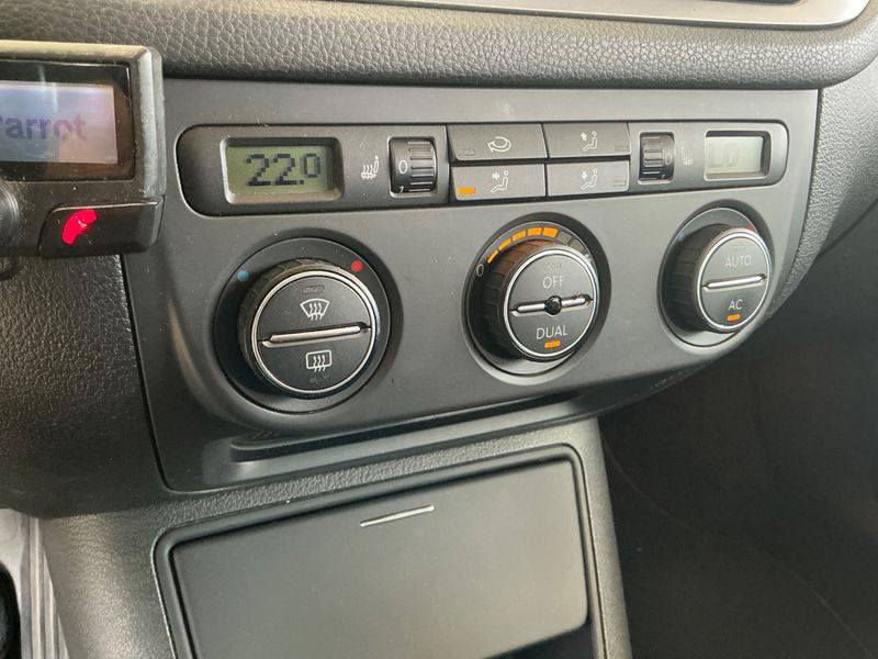 Volkswagen Tiguan 2.0 TDI Sport & Style 4Motion 2008 – снимка 32