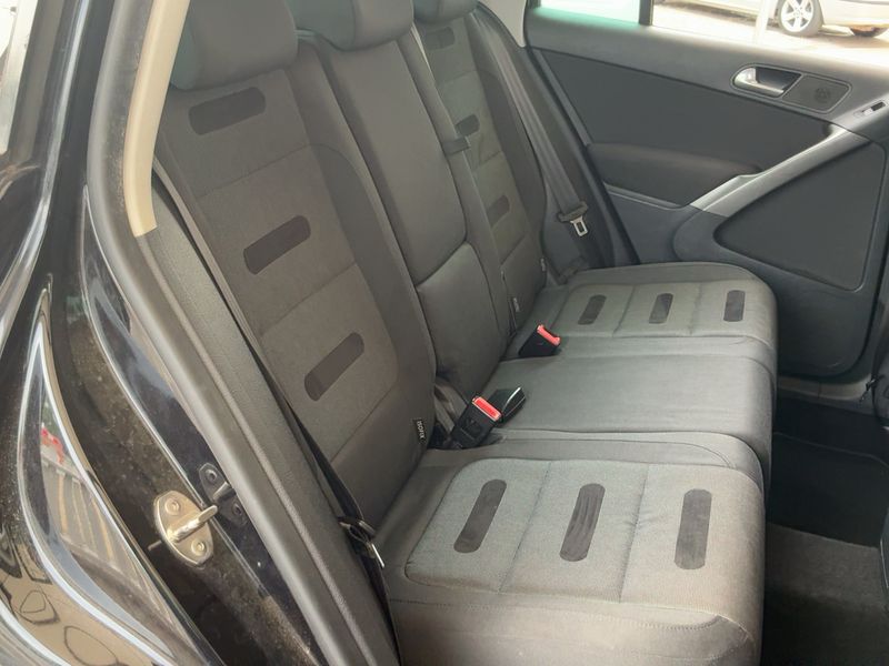 Volkswagen Tiguan 2.0 TDI Sport & Style 4Motion 2008 – снимка 19