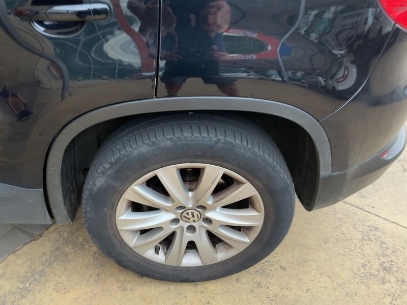 Volkswagen Tiguan 2.0 TDI Sport & Style 4Motion 2008 – снимка 5