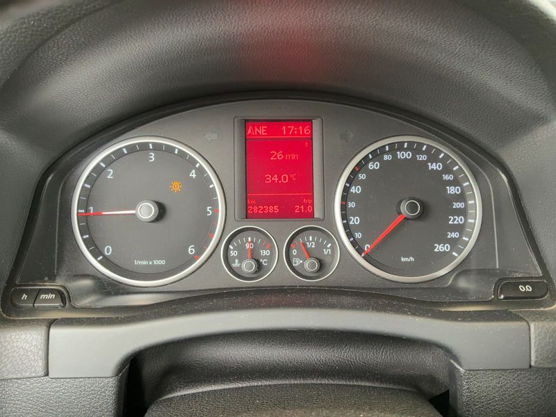 Volkswagen Tiguan 2.0 TDI Sport & Style 4Motion 2008 – снимка 18