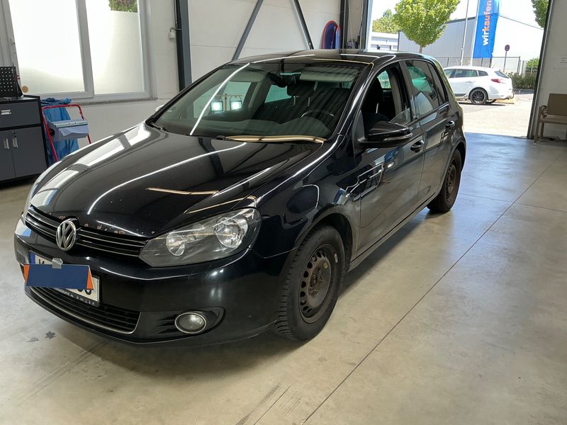 Volkswagen Golf VI 1.6 TDI Style 2011