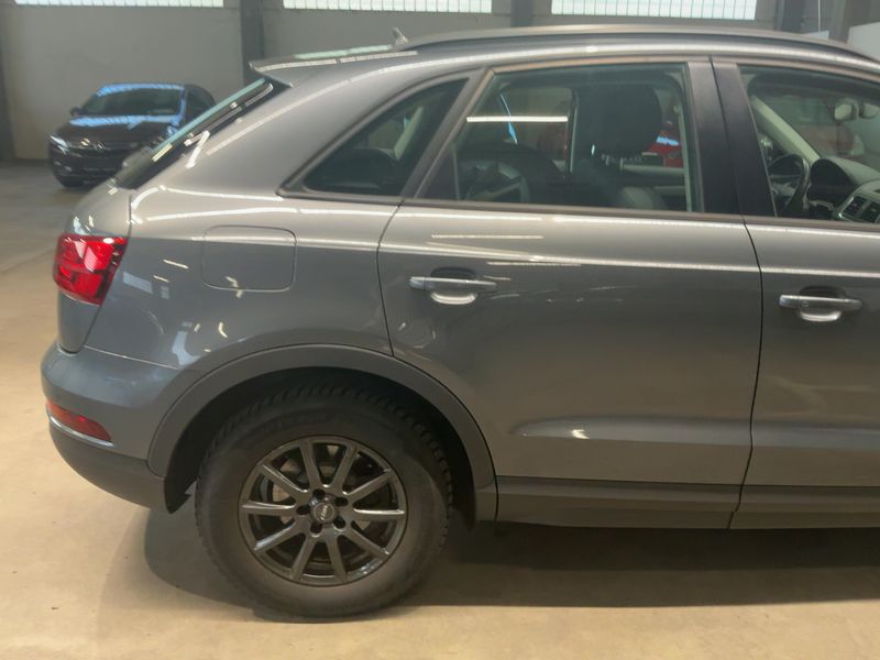 Audi Q3 2.0 TDI quattro 2016 – снимка 8