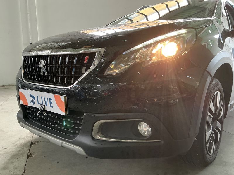 Peugeot 2008 1.6 Blue-HDi Style 2017 – снимка 29
