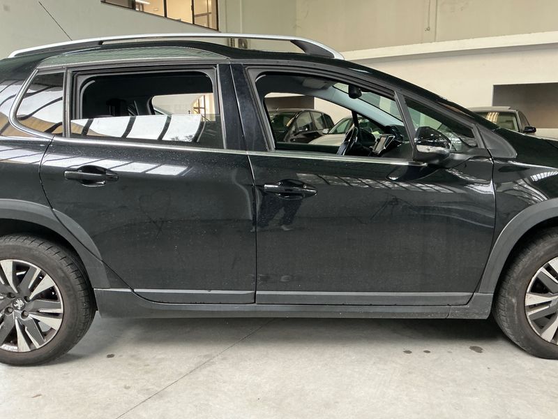 Peugeot 2008 1.6 Blue-HDi Style 2017 – снимка 10