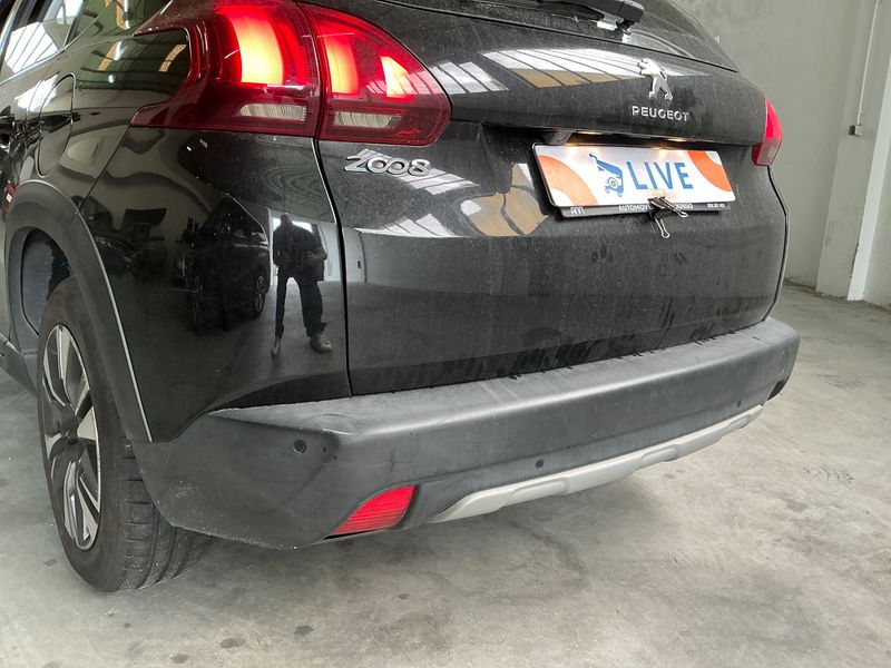 Peugeot 2008 1.6 Blue-HDi Style 2017 – снимка 26