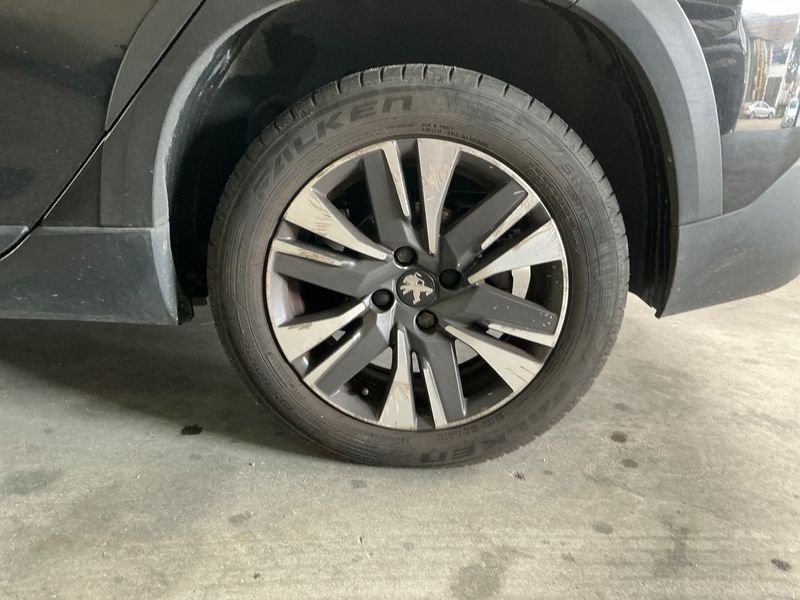 Peugeot 2008 1.6 Blue-HDi Style 2017 – снимка 5