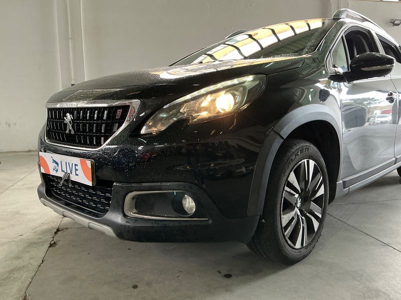 Peugeot 2008 1.6 Blue-HDi Style 2017 – снимка 2