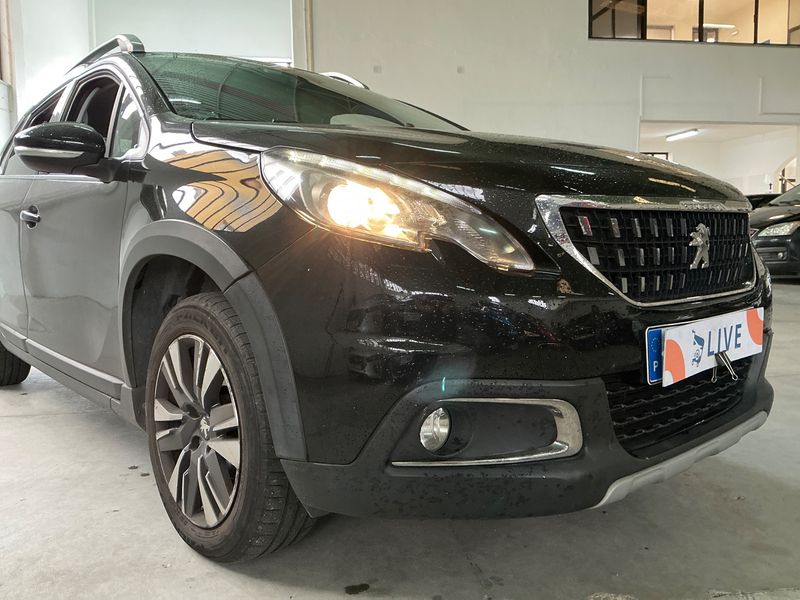 Peugeot 2008 1.6 Blue-HDi Style 2017 – снимка 12