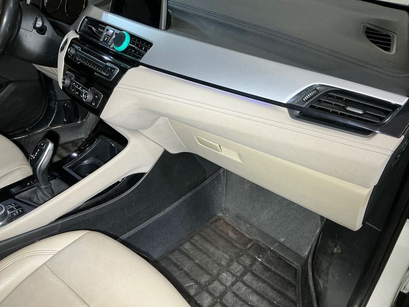 BMW X2 sDrive 18d Advantage 2018 – снимка 31