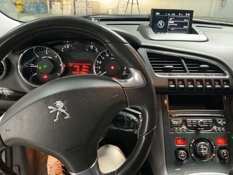 Peugeot 3008 1.6 Blue-HDi Style 2017 – снимка 18