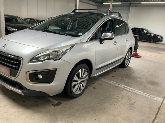 Peugeot 3008 1.6 Blue-HDi Style 2017 – снимка 2