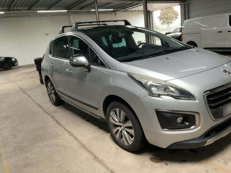 Peugeot 3008 1.6 Blue-HDi Style 2017 – снимка 12